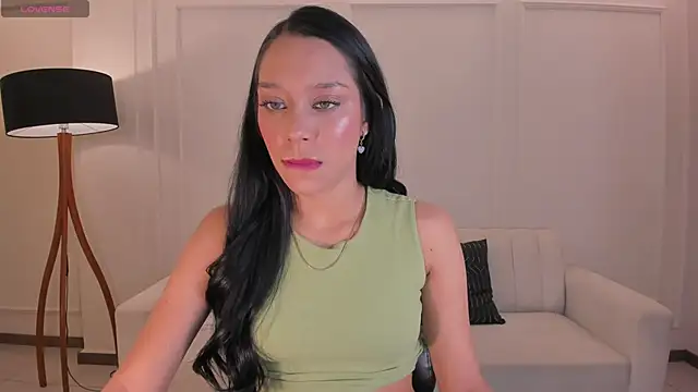 AmaliaCrus online show from October 1, 2025, 8:02 pm