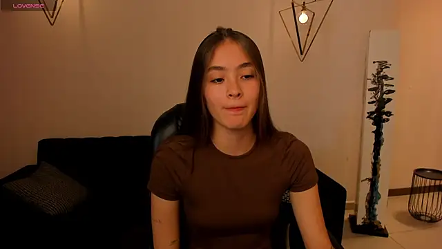 MaiaCollins online show from October 15, 2025, 7:00 pm