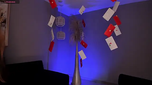 Snapshot of MaiaCollins chatting on February 13, 2026, 7:58 pm MaiaCollins online show from February 13, 2026, 7:58 pm