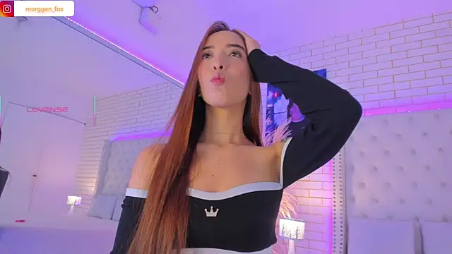 Snapshot of Morggan_Fox_ chatting on November 25, 2025, 4:13 am Morggan Fox online show from November 25, 2025, 4:13 am