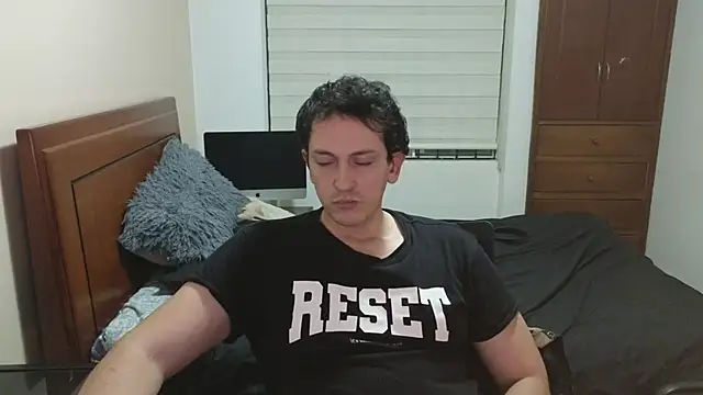 hardaftercum online show from November 6, 2025, 2:37 am