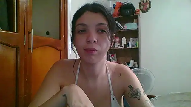 Snapshot of Shopianova chatting on February 28, 2026, 9:36 pm Shopianova online show from February 28, 2026, 9:36 pm