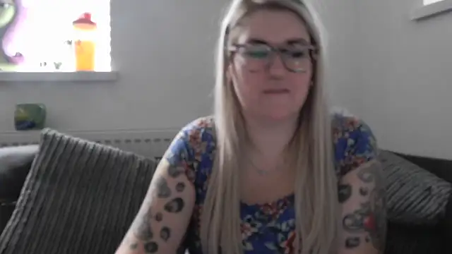 Sizzling Indie36 online show from November 24, 2025, 10:59 am