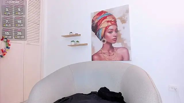 Snapshot of Layla_arabelle chatting on October 13, 2025, 7:26 pm Layla arabelle online show from October 13, 2025, 7:26 pm