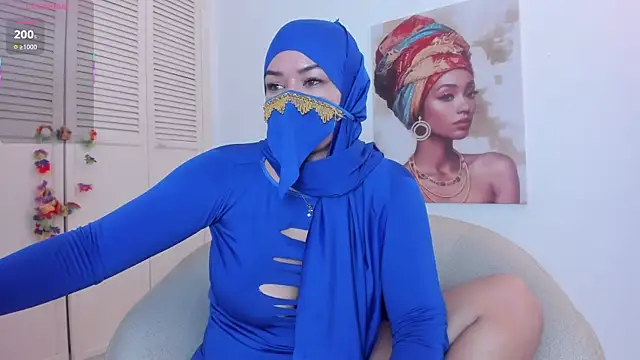 Snapshot of Layla_arabelle chatting on September 14, 2025, 9:31 am Layla arabelle online show from September 14, 2025, 9:31 am