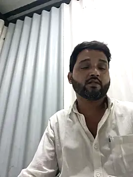 Snapshot of John96999 chatting on March 31, 2026, 3:36 pm John96999 online show from March 31, 2026, 3:36 pm