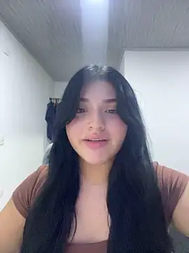 pareja curiosa19 online show from April 24, 2026, 2:24 am