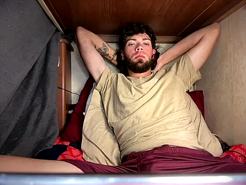 bwcizThrobbing online show from October 12, 2025, 12:01 am