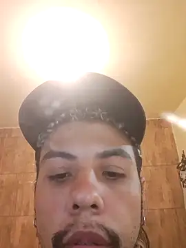 Fernandobs  online show from March 15, 2025, 10:33 pm