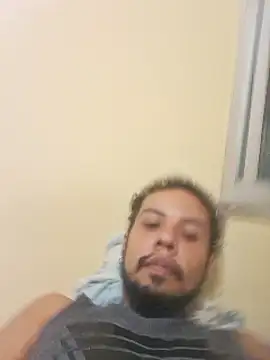 Fernandobs  online show from March 21, 2025, 9:45 pm