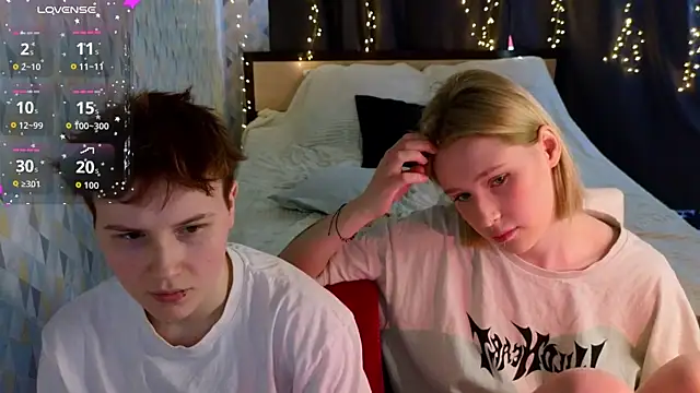 Snapshot of Tara_Lawson chatting on March 20, 2026, 10:27 am Tara Lawson online show from March 20, 2026, 10:27 am