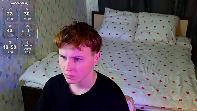 Snapshot of Tara_Lawson chatting on April 14, 2026, 9:25 am Tara Lawson online show from April 14, 2026, 9:25 am