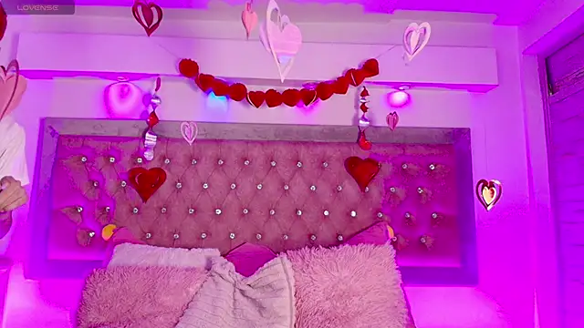 Andy Leex online show from February 22, 2026, 8:10 pm