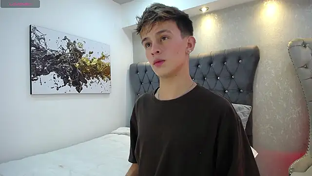 LiamWildx20 online show from March 4, 2026, 5:26 am