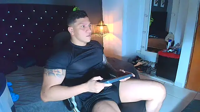 Snapshot of ethan_dalton_ chatting on November 27, 2025, 3:18 am ethan dalton online show from November 27, 2025, 3:18 am