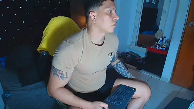 Snapshot of ethan_dalton_ chatting on November 29, 2025, 3:50 am ethan dalton online show from November 29, 2025, 3:50 am