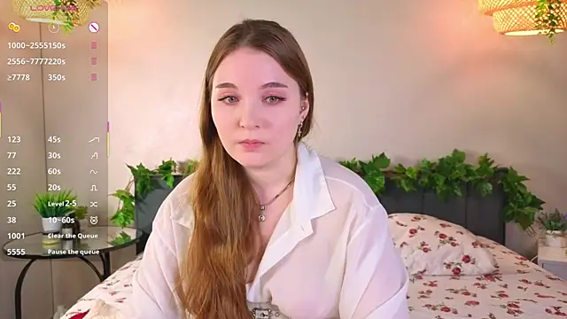 Snapshot of ConstanceHelms chatting on December 20, 2025, 5:21 am ConstanceHelms online show from December 20, 2025, 5:21 am