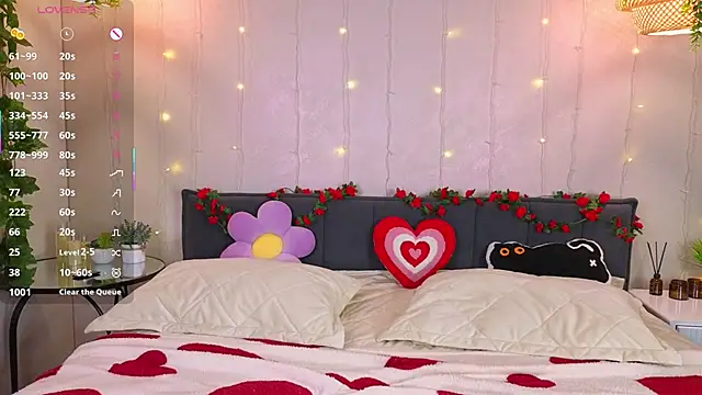 Snapshot of ConstanceHelms chatting on February 5, 2026, 5:03 am ConstanceHelms online show from February 5, 2026, 5:03 am