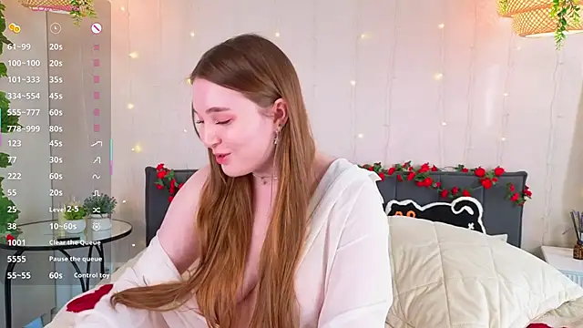 Snapshot of ConstanceHelms chatting on February 3, 2026, 6:40 am ConstanceHelms online show from February 3, 2026, 6:40 am