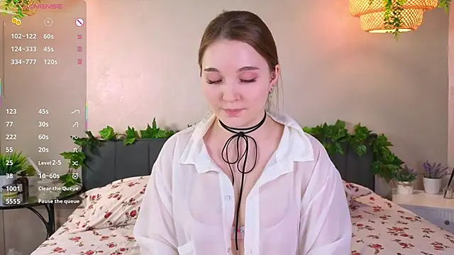 ConstanceHelms online show from December 15, 2025, 5:35 am