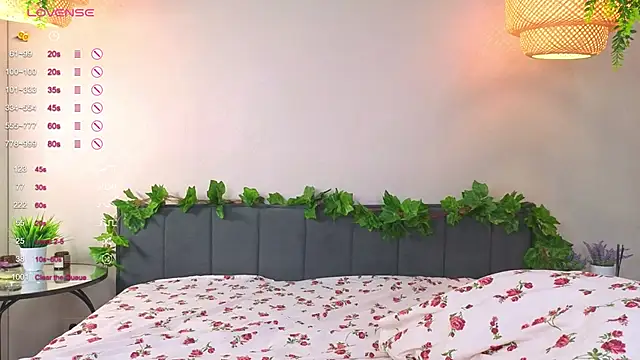 ConstanceHelms online show from October 13, 2025, 5:09 am