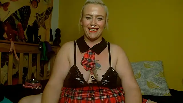 FilthyCuteOlivia online show from December 16, 2025, 9:30 pm