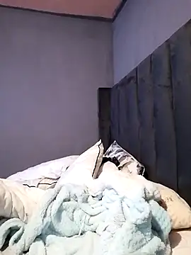 Snapshot of sexylira chatting on October 3, 2025, 10:28 am sexylira online show from October 3, 2025, 10:28 am