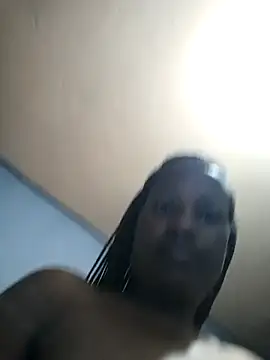 Snapshot of sexylira chatting on October 17, 2025, 10:39 am sexylira online show from October 17, 2025, 10:39 am