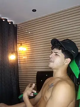 Snapshot of 317894 chatting on March 19, 2026, 10:32 pm 317894 online show from March 19, 2026, 10:32 pm