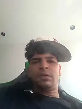 Snapshot of 317894 chatting on March 12, 2026, 5:39 pm 317894 online show from March 12, 2026, 5:39 pm