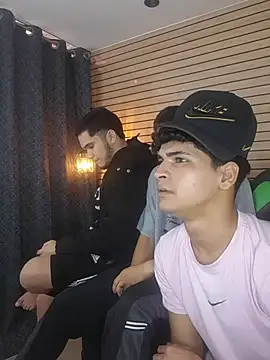 Snapshot of 317894 chatting on March 20, 2026, 10:44 pm 317894 online show from March 20, 2026, 10:44 pm