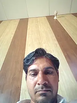 Snapshot of johnny8731 chatting on May 9, 2026, 6:06 am johnny8731 online show from May 9, 2026, 6:06 am