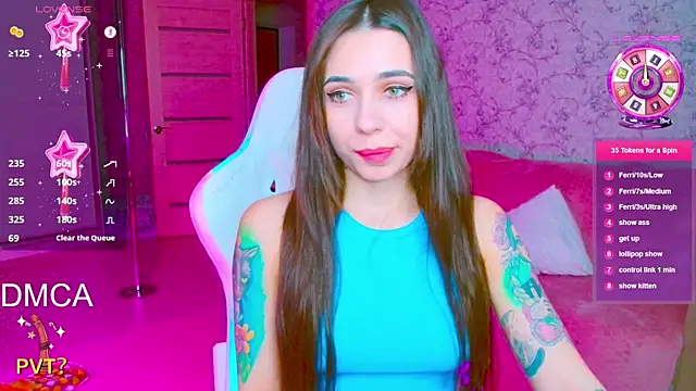 Snapshot of vinkiepinkie chatting on April 13, 2026, 6:56 pm vinkiepinkie online show from April 13, 2026, 6:56 pm