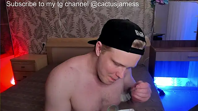 Snapshot of Cactus__James chatting on April 3, 2026, 11:33 pm Cactus James online show from April 3, 2026, 11:33 pm