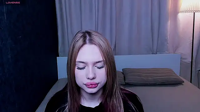 sex instructor vi online show from March 19, 2025, 3:40 pm