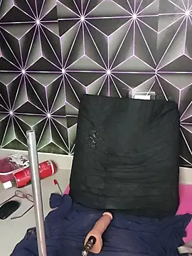 Snapshot of Megann_9 chatting on January 5, 2026, 5:27 pm Megann 9 online show from January 5, 2026, 5:27 pm