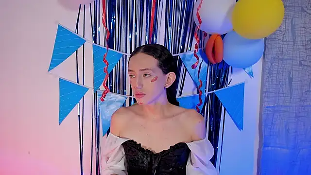 peachandtyron  online show from September 30, 2025, 4:07 am