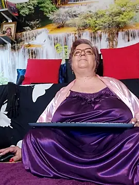 Snapshot of QueenPammy1 chatting on March 23, 2026, 6:46 am QueenPammy1 online show from March 23, 2026, 6:46 am