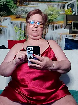 Snapshot of QueenPammy1 chatting on January 12, 2026, 8:47 pm QueenPammy1 online show from January 12, 2026, 8:47 pm