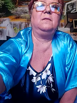 Snapshot of QueenPammy1 chatting on February 23, 2026, 9:21 am QueenPammy1 online show from February 23, 2026, 9:21 am