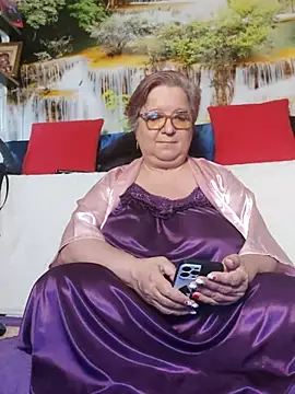 Snapshot of QueenPammy1 chatting on March 28, 2026, 6:58 am QueenPammy1 online show from March 28, 2026, 6:58 am