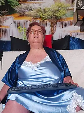 Snapshot of QueenPammy1 chatting on February 25, 2026, 6:46 am QueenPammy1 online show from February 25, 2026, 6:46 am