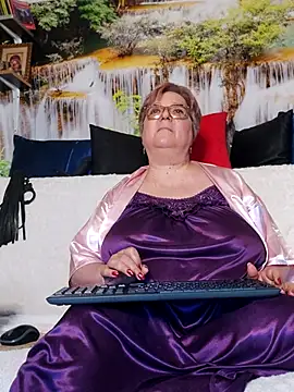 Snapshot of QueenPammy1 chatting on February 20, 2026, 11:34 am QueenPammy1 online show from February 20, 2026, 11:34 am