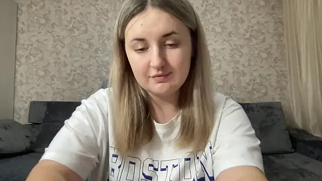 JudeValenti online show from September 25, 2025, 5:19 pm