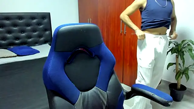 abel bigcok online show from October 26, 2025, 1:17 am