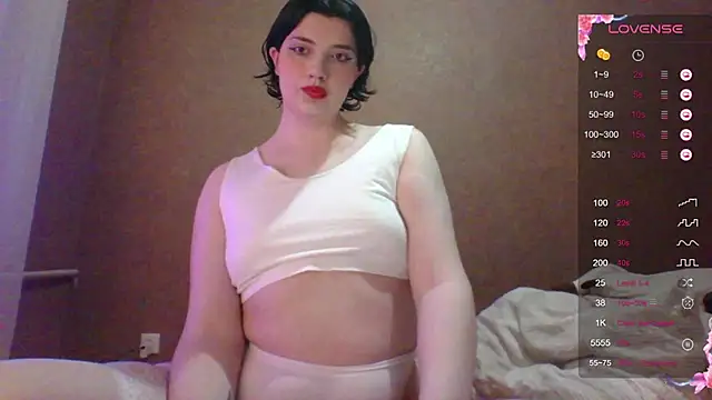 camgirl xxx online show from November 6, 2025, 1:48 pm