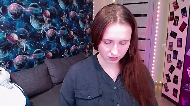 Snapshot of BarbiePieer chatting on October 5, 2025, 5:20 am BarbiePieer online show from October 5, 2025, 5:20 am