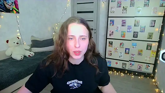 BarbiePieer online show from March 3, 2026, 6:04 pm