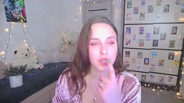 BarbiePieer online show from December 19, 2025, 3:14 pm