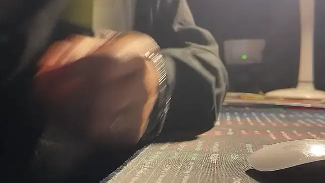 Snapshot of Max_965 chatting on December 14, 2025, 5:51 pm Max 965 online show from December 14, 2025, 5:51 pm